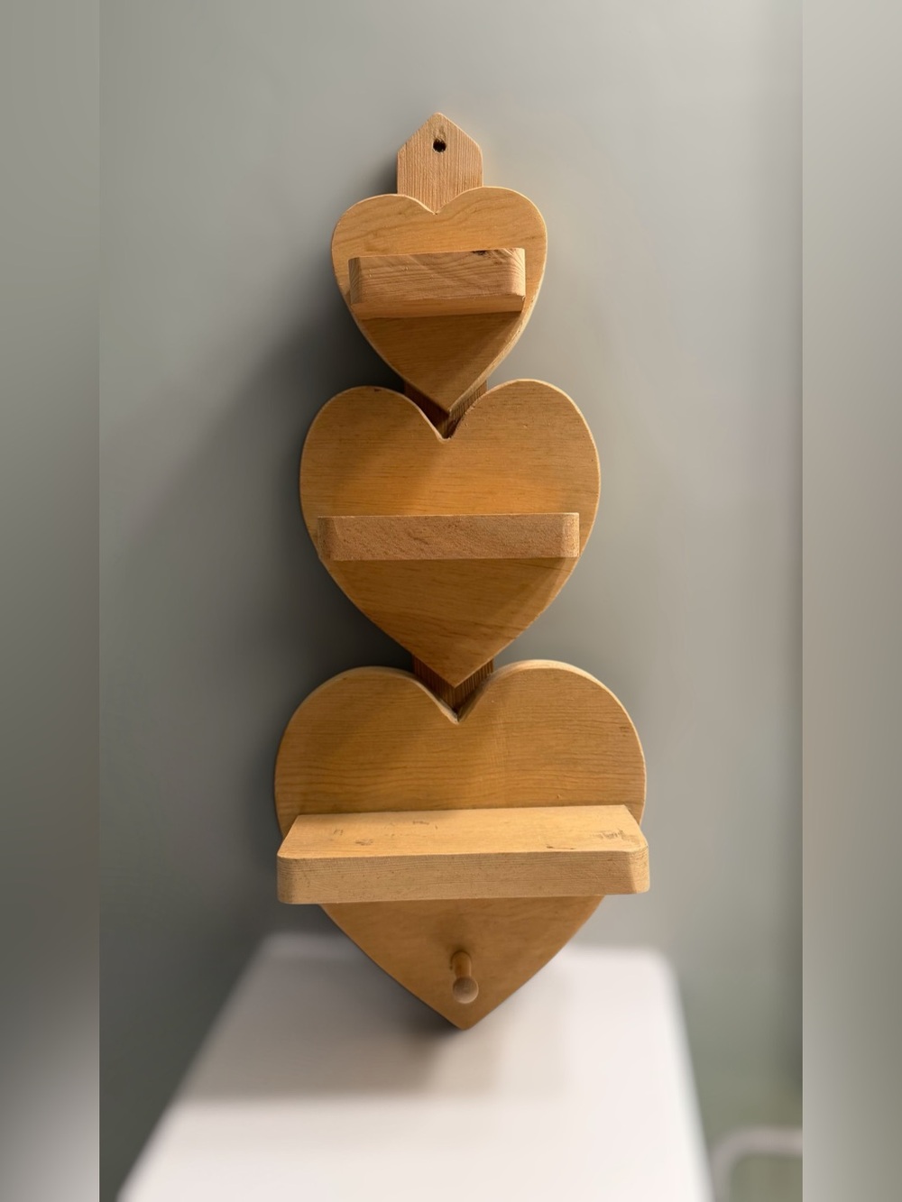 Vintage Wooden Heart Wall Shelf 3 Tier Primitive Country Farmhouse Decor